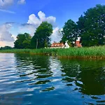 Villa Mazurska Deluxe W Pasymiu Z Prywatnym Pomostem Na Jezioro Kalwa I Lodzia Na Wylacznosc Najwyzsze Premium W Osada Zamkowa *