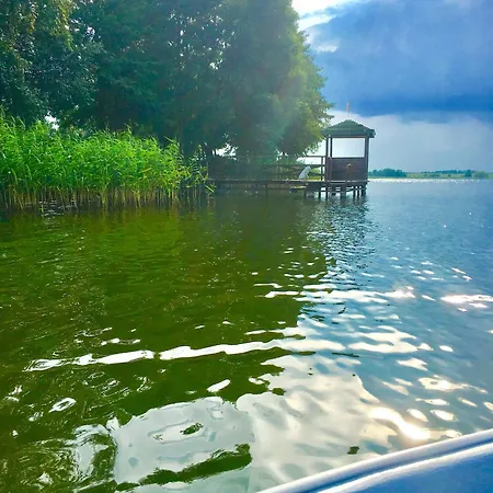 Mazurska Deluxe W Pasymiu Z Prywatnym Pomostem Na Jezioro Kalwa I Lodzia Na Wylacznosc Najwyzsze Premium W Osada Zamkowa * パシム