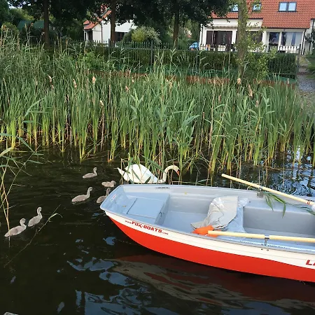 Willa Luksusowy, Ogrodzony Dom Na Mazurach Z Dojściem Do Jeziora, łodzią I Ochroną 24h Osada Zamkowa