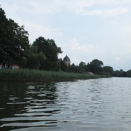 Mazurska Deluxe: Lakeside Retreat With Private Pier On Kalwa