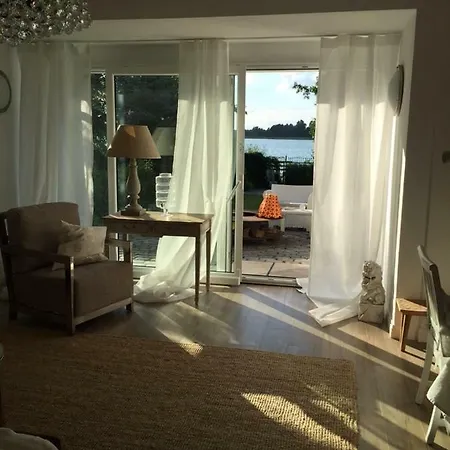 Villa Mazurska Deluxe W Pasymiu Z Prywatnym Pomostem Na Jezioro Kalwa I Lodzia Na Wylacznosc Najwyzsze Premium W Osada Zamkowa Pasym