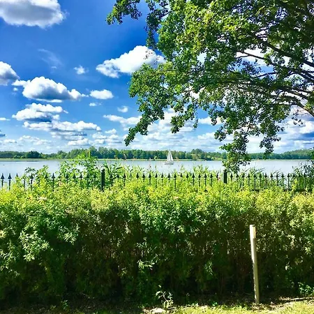 Mazurska Deluxe W Pasymiu Z Prywatnym Pomostem Na Jezioro Kalwa I Lodzia Na Wylacznosc Najwyzsze Premium W Osada Zamkowa * パシム