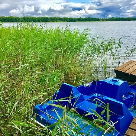 Mazurska Deluxe W Pasymiu Z Prywatnym Pomostem Na Jezioro Kalwa I Lodzia Na Wylacznosc Najwyzsze Premium W Osada Zamkowa ヴィラ