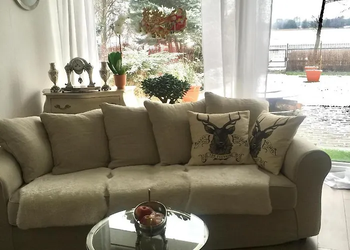 Villa Mazurska Deluxe: Lakeside Retreat With Private Pier On Kalwa Pasym