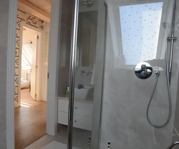 Villa Mazurska Deluxe: Lakeside Retreat With Private Pier On Kalwa *