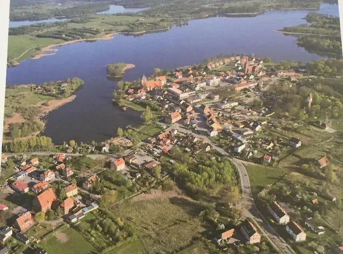 Villa Mazurska Deluxe: Lakeside Retreat With Private Pier On Kalwa