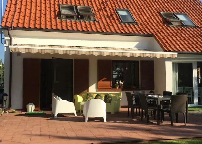 Mazurska Deluxe: Lakeside Retreat With Private Pier On Kalwa